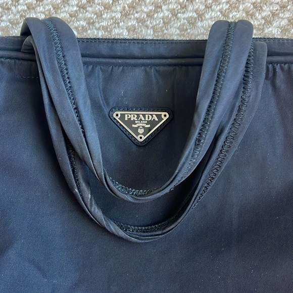 Prada nylon tote bag - Picture 3 of 9